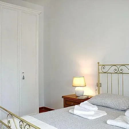 Casa Delle Brezze - A Due Passi Dalla Riva Holiday home *