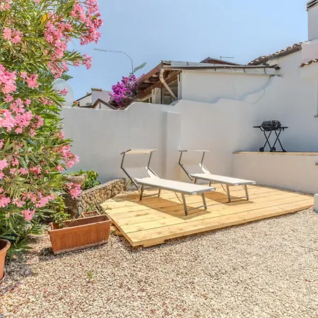 Casa Delle Brezze - A Due Passi Dalla Riva 奧爾比亞