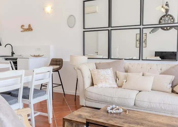 Vakantiehuis Casa Delle Brezze - A Due Passi Dalla Riva Olbia
