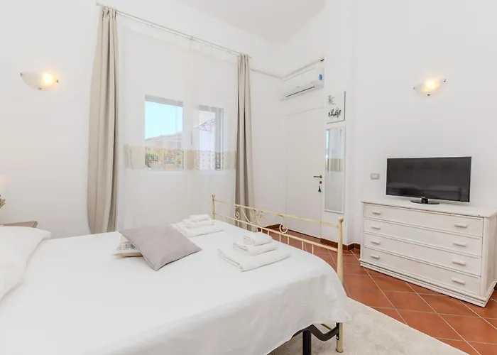 Vakantiehuis Casa Delle Brezze - A Due Passi Dalla Riva